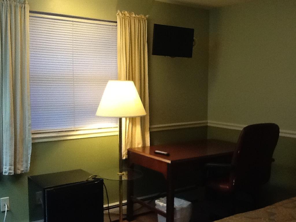 Hotel Brookside House Quincy Exterior foto